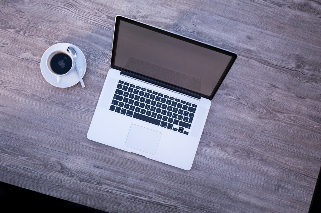 laptop-2452814_1280-Pixabay Webinare für Immobilienverwalter bei imovion